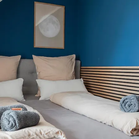 Quiet Courtyard Altstadt - 2br, Lift & Free Parking By Hero Homes Apartament Graz